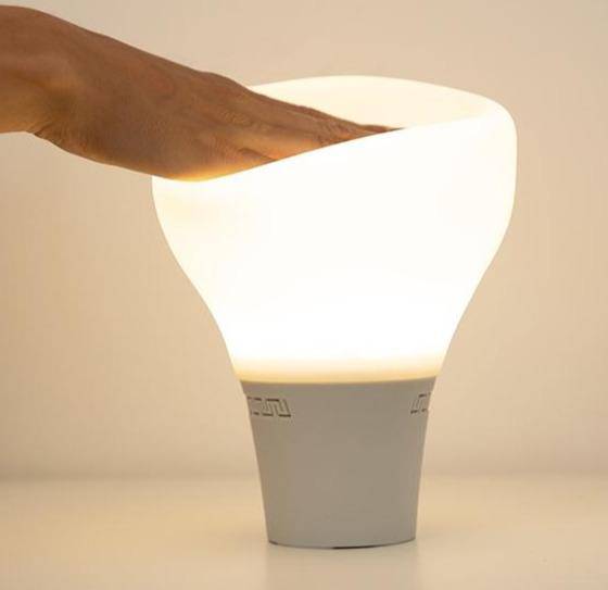 Silikon-LED-Touchlampe mit Lautsprecher - Objectzz